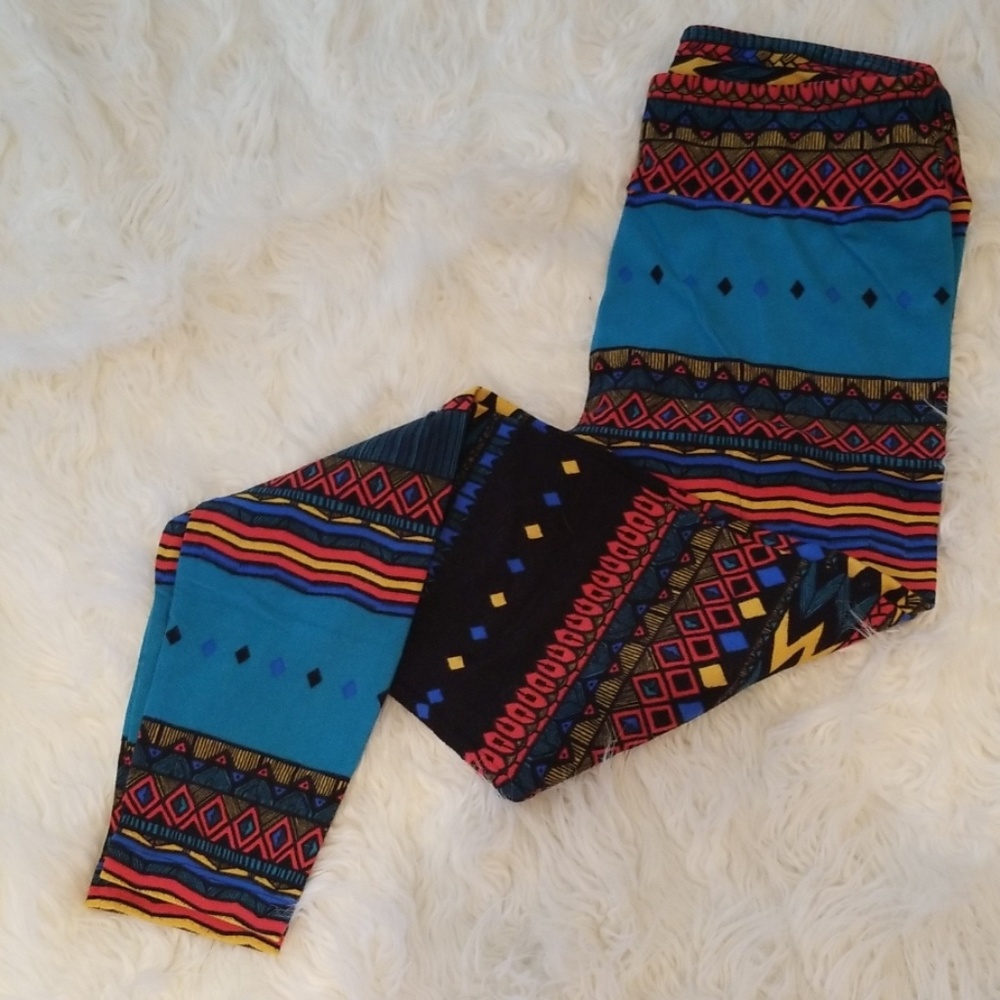 Lularoe OS southwestern tribal print leggings